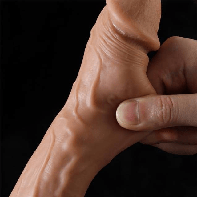 Pênis 15,5X3,8cm Vai e Vem Silicone Vibro com Controle Remoto